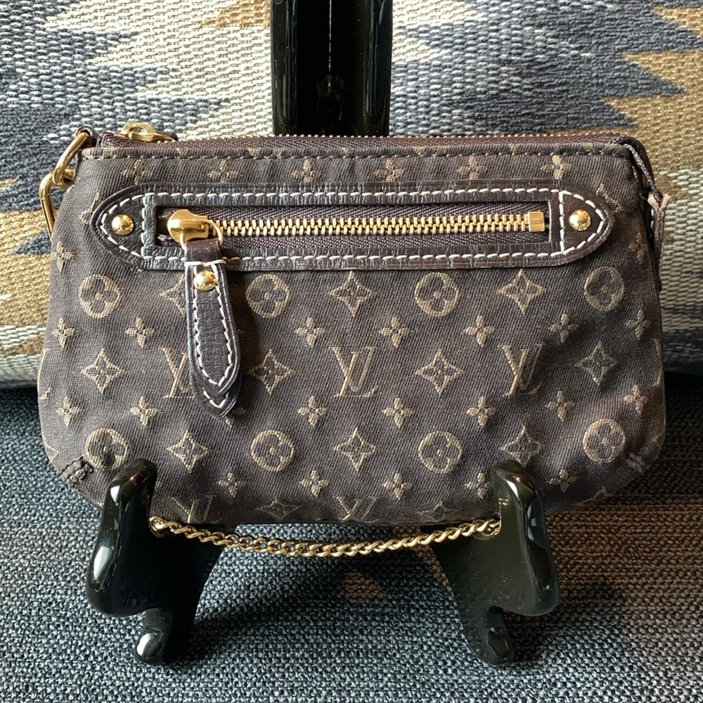 Louis Vuitton Pochette Monogram Idylle Mini